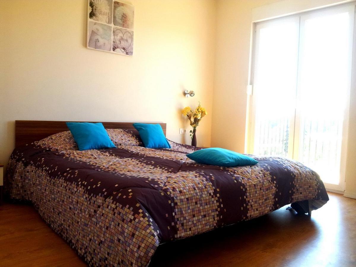Apartment Maria - Comfortable Kaštela Extérieur photo
